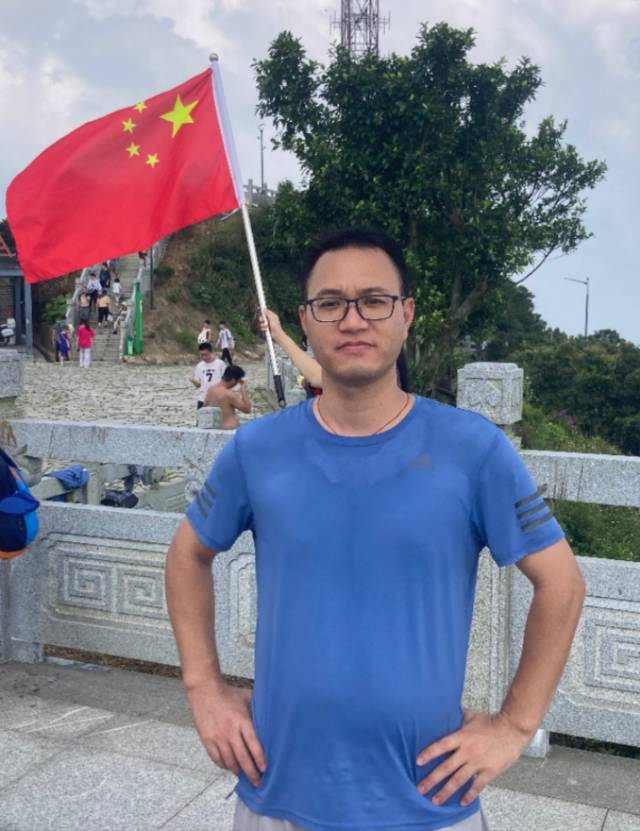 陈先生照片
